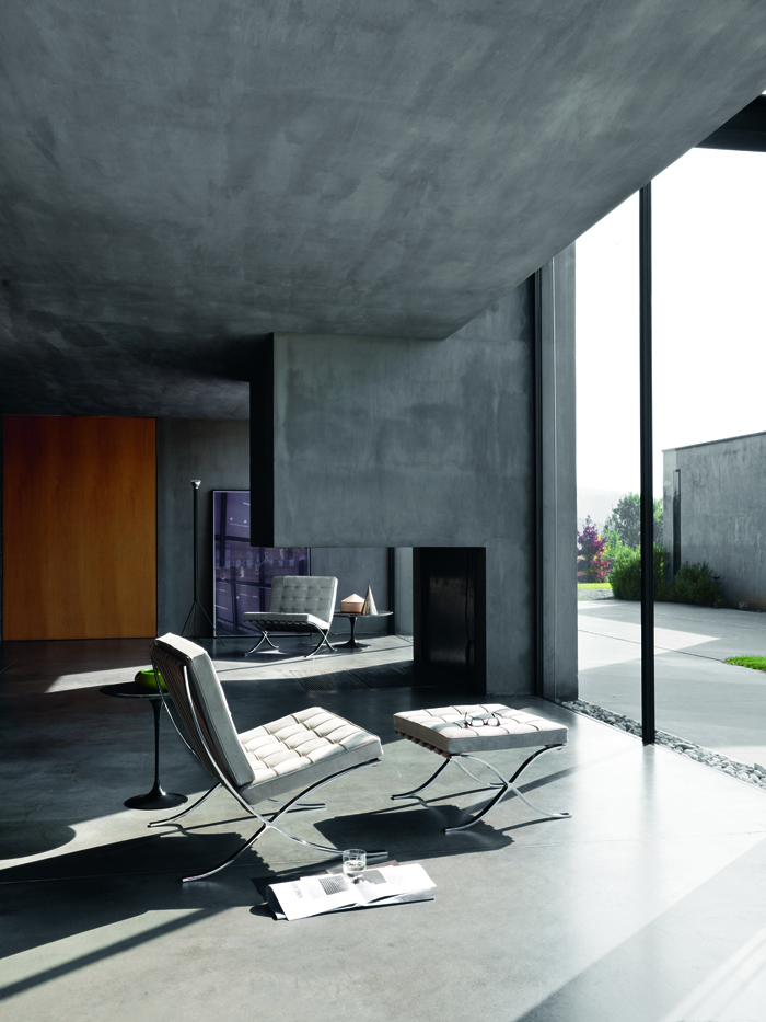 Knoll_Barcelona Chair